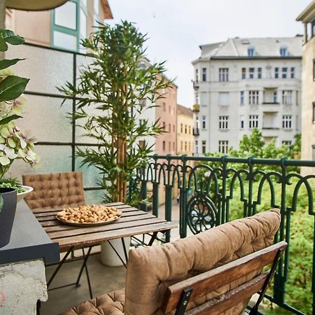 M52 Apartment - Hostaid Budapesta Exterior foto