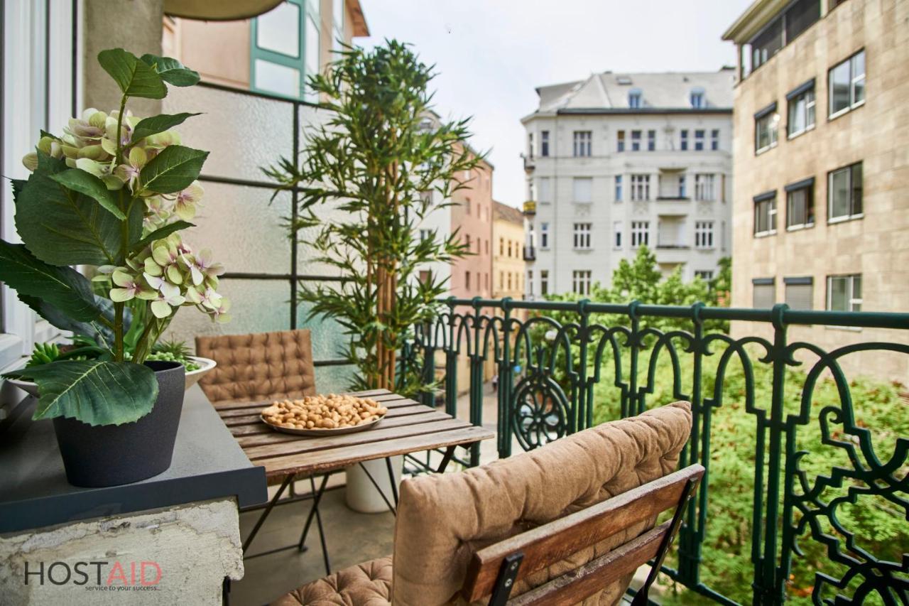M52 Apartment - Hostaid Budapesta Exterior foto
