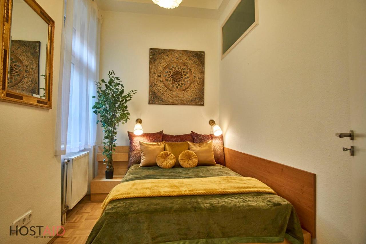 M52 Apartment - Hostaid Budapesta Exterior foto