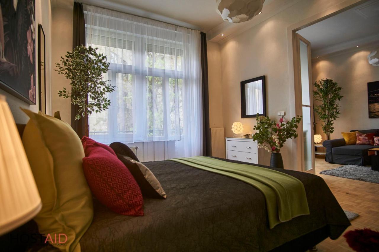 M52 Apartment - Hostaid Budapesta Exterior foto